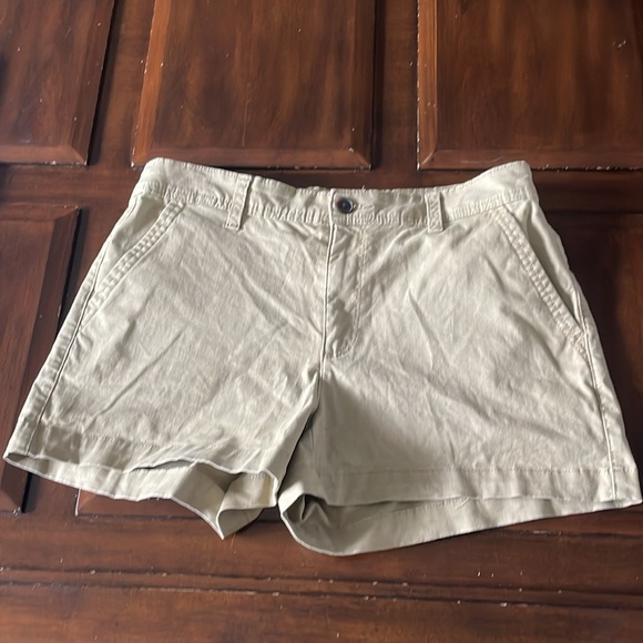 Womens size 4 Andeawy Shorts - Picture 1 of 9